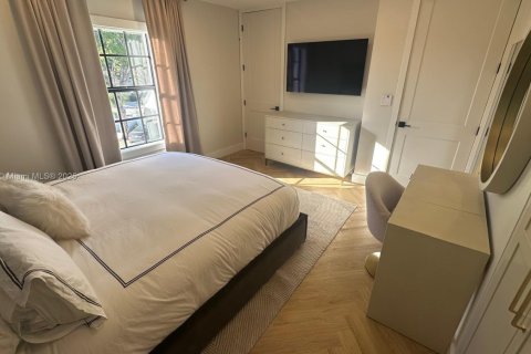 Villa ou maison à louer à Fort Lauderdale, Floride: 5 chambres, 406.73 m2 № 1728214 - photo 14