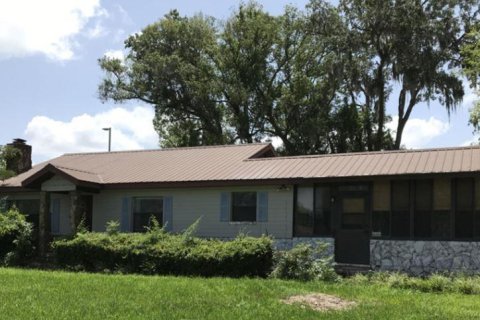 Immobilier commercial à Oxford, Floride 195.65 m2 № 2102797