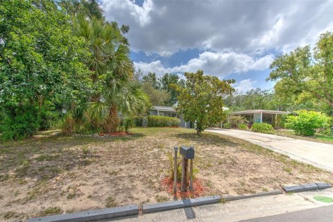 Casa en alquiler en Tampa, Florida, 4 dormitorios, 162.49 m2 № 1791377 - foto 2