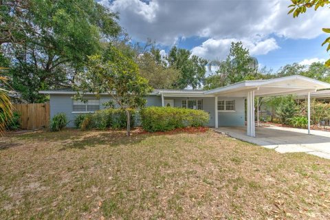 Casa en alquiler en Tampa, Florida, 4 dormitorios, 162.49 m2 № 1791377 - foto 4