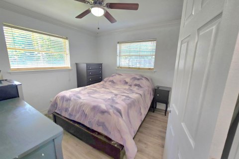 Villa ou maison à vendre à Margate, Floride: 4 chambres, 142.51 m2 № 2146915 - photo 9