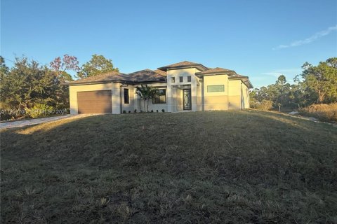 Casa en venta en Lehigh Acres, Florida, 4 dormitorios № 1982101 - foto 30