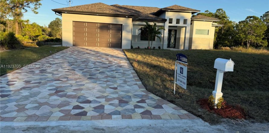 Casa en Lehigh Acres, Florida 4 dormitorios № 1982101