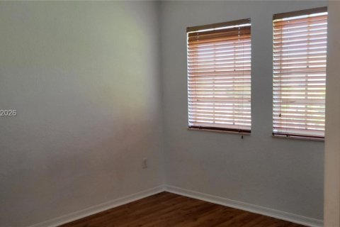 Copropriété à vendre à Doral, Floride: 3 chambres, 127.28 m2 № 2060391 - photo 18