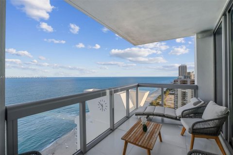 Copropriété à louer à Miami Beach, Floride: 2 chambres, 119.84 m2 № 1965847 - photo 20