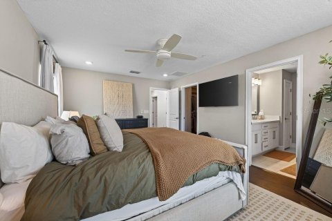 Touwnhouse à vendre à Tampa, Floride: 4 chambres, 234.49 m2 № 2376885 - photo 28