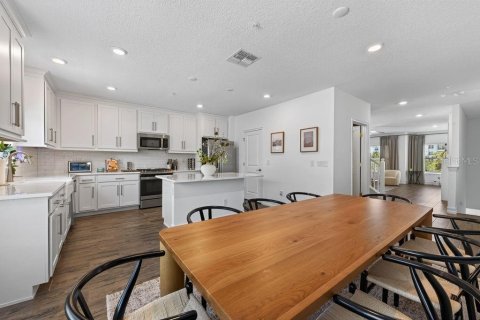Touwnhouse à vendre à Tampa, Floride: 4 chambres, 234.49 m2 № 2376885 - photo 15