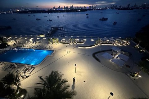 Condo in Miami Beach, Florida, 1 bedroom  № 1865185 - photo 8