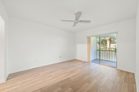 Condominio en venta en Margate, Florida, 1 dormitorio, 68.19 m2 № 2242209 - foto 15