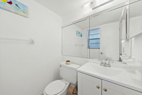 Condominio en venta en Margate, Florida, 1 dormitorio, 68.19 m2 № 2242209 - foto 14