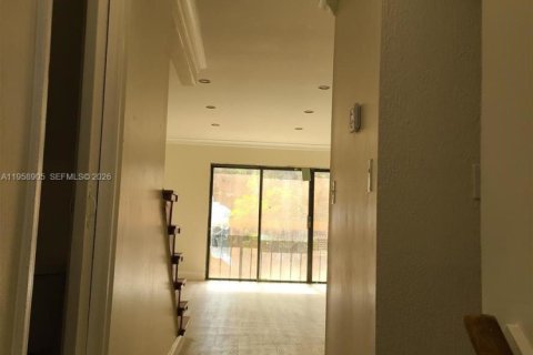 Купить кондоминиум в Санрайз, Флорида 4 спальни, 159.05м2, № 2017587 - фото 15