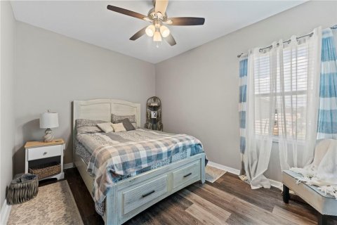 Adosado en venta en New Port Richey, Florida, 3 dormitorios, 153.47 m2 № 1888624 - foto 22