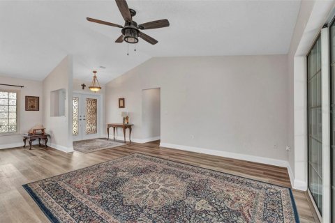 House in Port Charlotte, Florida 3 bedrooms, 211.17 sq.m. № 1573010 - photo 5