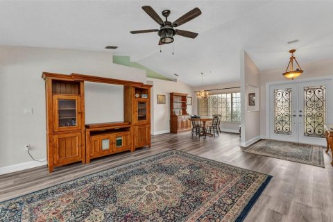 House in Port Charlotte, Florida 3 bedrooms, 211.17 sq.m. № 1573010 - photo 4