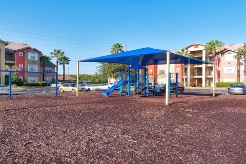 Condominio en alquiler en Kissimmee, Florida, 2 dormitorios, 95.32 m2 № 1824566 - foto 13