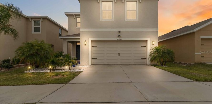 Villa ou maison à Sun City Center, Floride 4 chambres, 216.28 m2 № 2113673