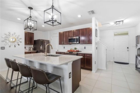Villa ou maison à vendre à Sun City Center, Floride: 4 chambres, 216.28 m2 № 2113673 - photo 7