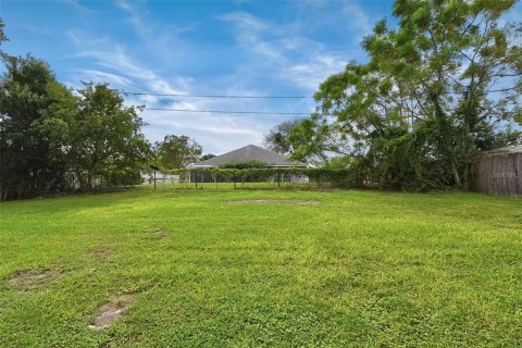 Villa ou maison à vendre à Deltona, Floride: 3 chambres, 145.02 m2 № 2431114 - photo 26