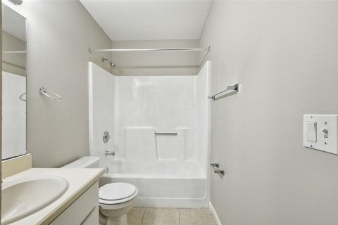 Villa ou maison à vendre à Deltona, Floride: 3 chambres, 145.02 m2 № 2431114 - photo 23