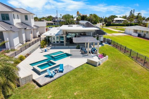Casa en venta en New Smyrna Beach, Florida, 3 dormitorios, 201.13 m2 № 2112210 - foto 21