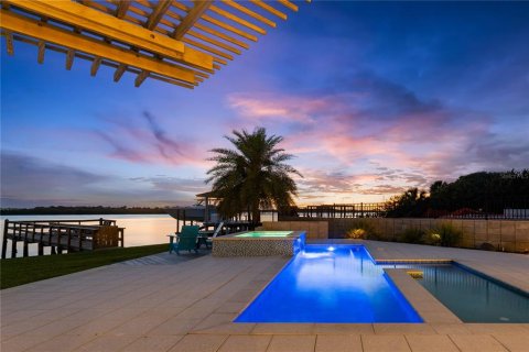 Casa en venta en New Smyrna Beach, Florida, 3 dormitorios, 201.13 m2 № 2112210 - foto 16