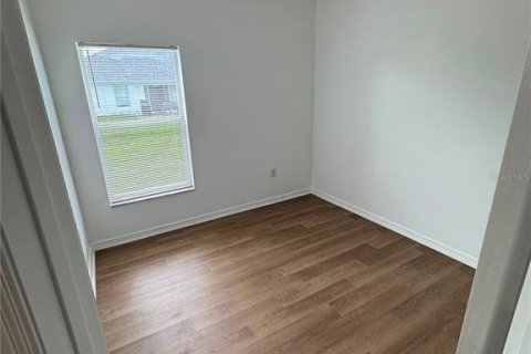 Villa ou maison à louer à Kissimmee, Floride: 3 chambres, 136.94 m2 № 2339290 - photo 9