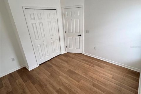 Villa ou maison à louer à Kissimmee, Floride: 3 chambres, 136.94 m2 № 2339290 - photo 12