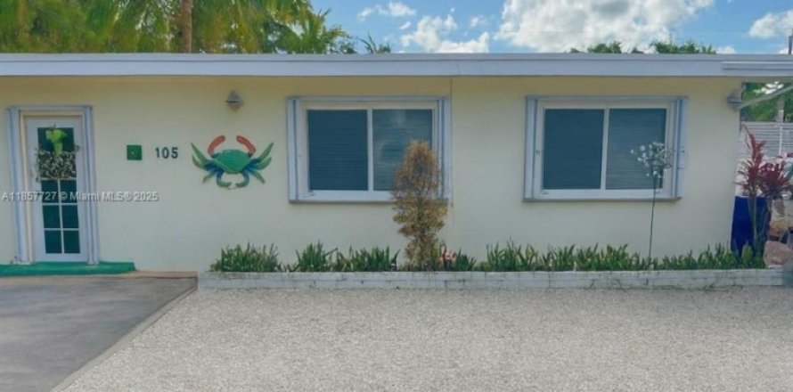 Casa en Key Largo, Florida 2 dormitorios № 1881896