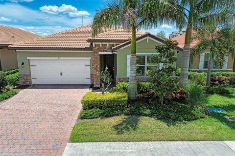 House in Nokomis, Florida 2 bedrooms, 170.2 sq.m. № 1793867 - photo 1