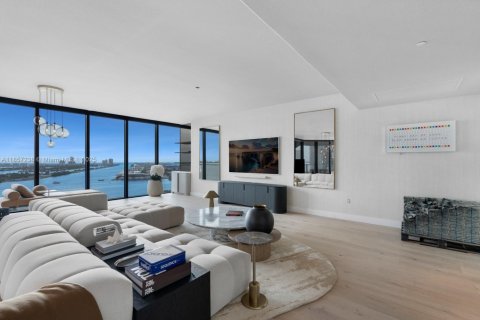 Купить кондоминиум в Майами, Флорида 4 спальни, 427.35м2, № 2053518 - фото 8