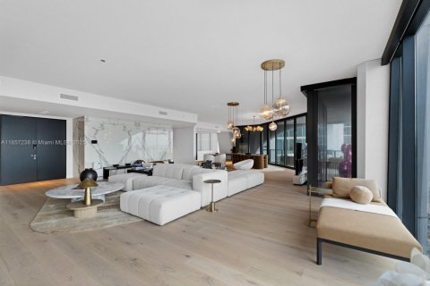Купить кондоминиум в Майами, Флорида 4 спальни, 427.35м2, № 2053518 - фото 4