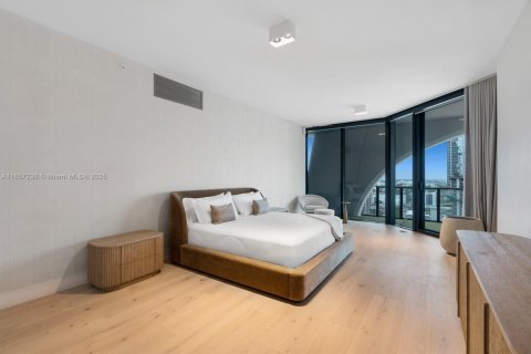 Купить кондоминиум в Майами, Флорида 4 спальни, 427.35м2, № 2053518 - фото 29