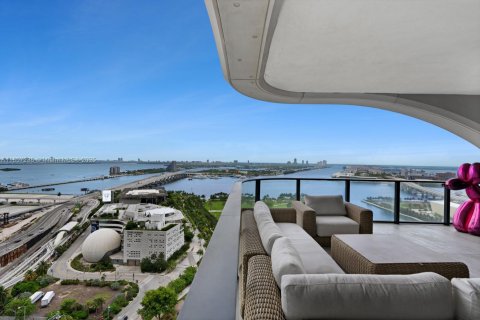 Купить кондоминиум в Майами, Флорида 4 спальни, 427.35м2, № 2053518 - фото 16