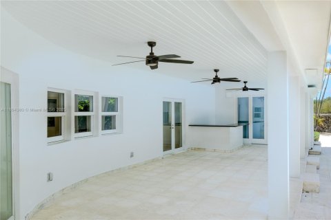 Купить виллу или дом в Пайнкрест, Флорида 6 спален, 448.25м2, № 1956597 - фото 7