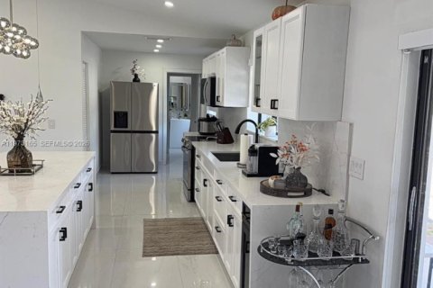 Casa en venta en Oakland Park, Florida, 3 dormitorios, 143.26 m2 № 2042108 - foto 11