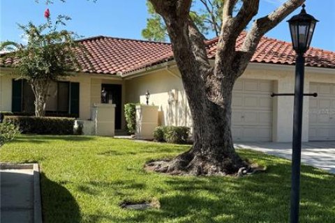 House in Tampa, Florida 2 bedrooms, 108.32 sq.m. № 2225835 - photo 4