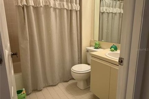 House in Tampa, Florida 2 bedrooms, 108.32 sq.m. № 2225835 - photo 12