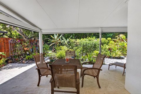 Villa ou maison à vendre à Boca Raton, Floride: 3 chambres, 147.25 m2 № 2192064 - photo 6