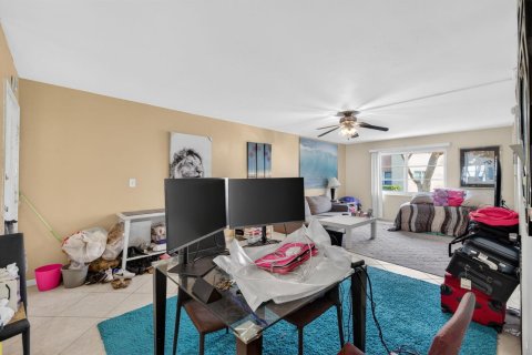 Condominio en venta en Wilton Manors, Florida, 1 dormitorio, 69.68 m2 № 2189751 - foto 12