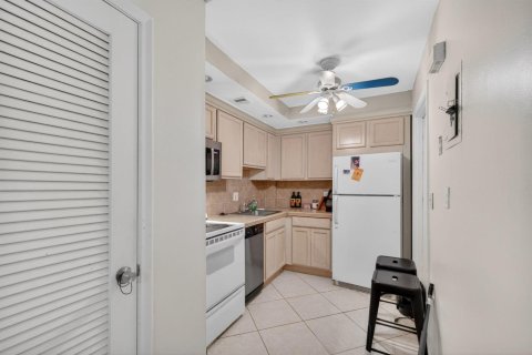 Condominio en venta en Wilton Manors, Florida, 1 dormitorio, 69.68 m2 № 2189751 - foto 13