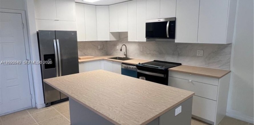 Condo in Doral, Florida, 3 bedrooms  № 2392116