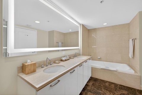 Copropriété à vendre à Fort Lauderdale, Floride: 1 chambre, 84.17 m2 № 2187429 - photo 9