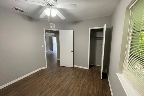 Villa ou maison à louer à Saint Petersburg, Floride: 2 chambres, 102.01 m2 № 1873363 - photo 12