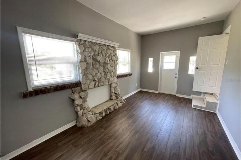 Villa ou maison à louer à Saint Petersburg, Floride: 2 chambres, 102.01 m2 № 1873363 - photo 15