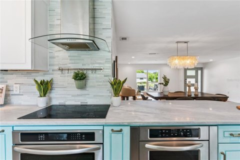 Casa en venta en Longwood, Florida, 4 dormitorios, 207.92 m2 № 1847833 - foto 20