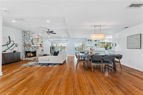 Casa en venta en Longwood, Florida, 4 dormitorios, 207.92 m2 № 1847833 - foto 12
