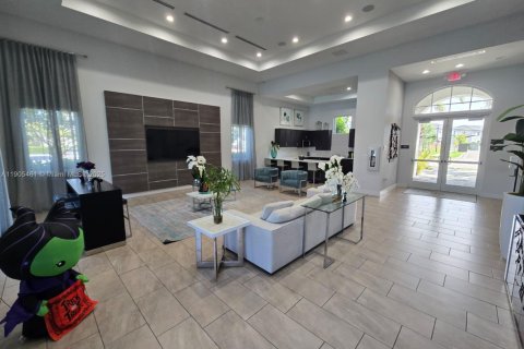 Купить таунхаус в Хомстед, Флорида 3 спальни, 123.37м2, № 1956193 - фото 21