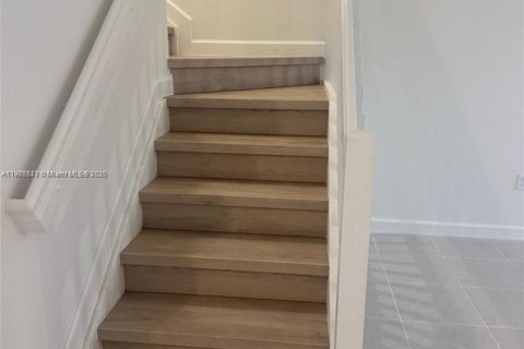 Снять в аренду таунхаус в Хомстед, Флорида 3 спальни, № 1963934 - фото 10