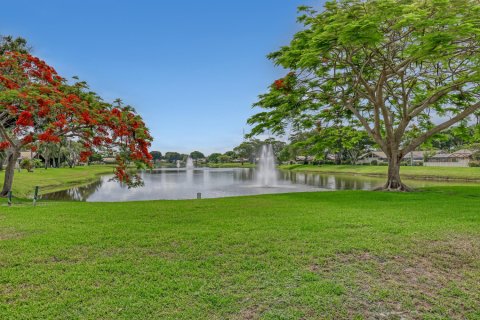 Adosado en venta en Palm Beach Gardens, Florida, 3 dormitorios, 118.54 m2 № 1216052 - foto 1