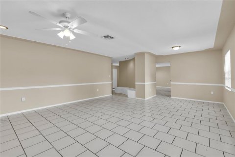 Villa ou maison à vendre à Orlando, Floride: 4 chambres, 176.33 m2 № 1883690 - photo 16